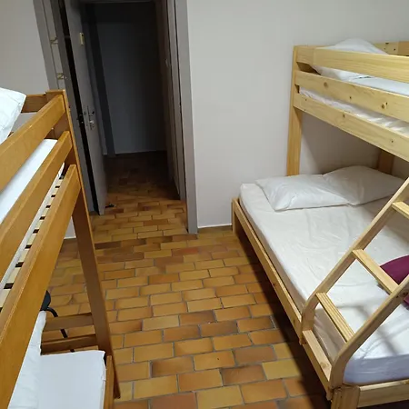 La Mansio De Bons Hostel